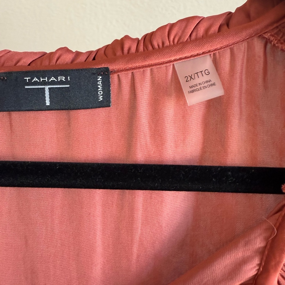 Women's Rust Top - Picture 2 of 4